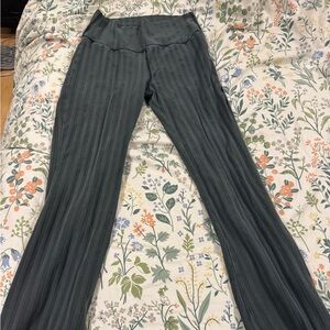 Aerie Charcoal Ribbed Leggings